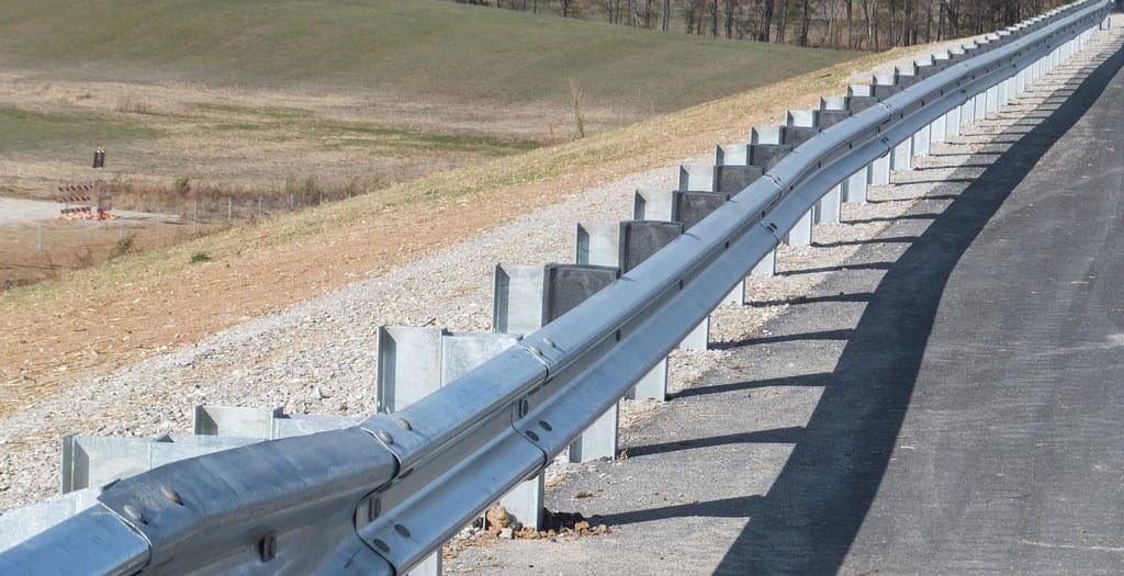 China BS EN-1317 Road Guardrail W Beam Factory Supplier