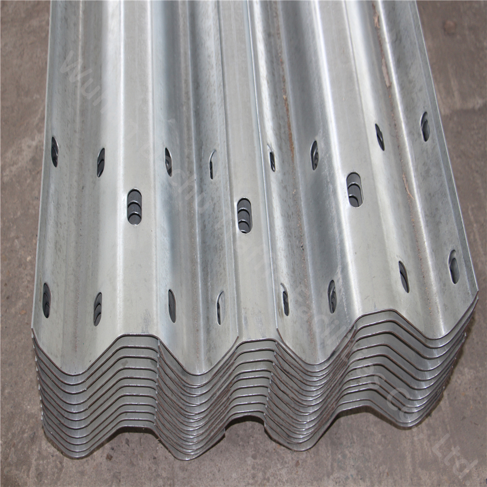 Galvanized Q235B Steel Highway Guardrails 